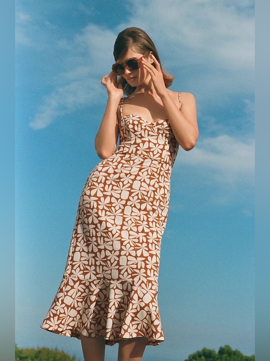 Hutch Dresses & Skirts - Anthropologie Hutch Brown and White Floral Midi Dress